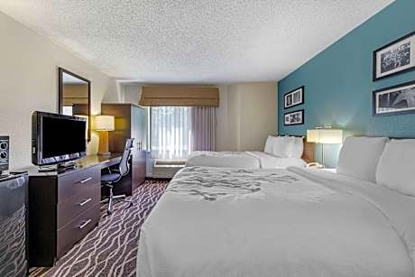 Double Room with Two Double Beds - Non-Smoking