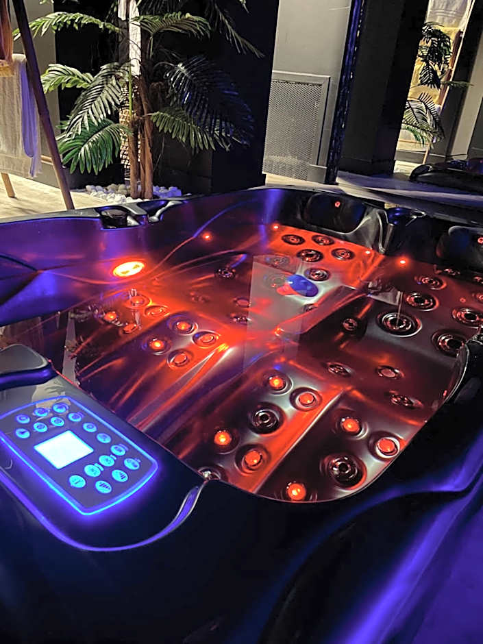 La suite Grenoble spa jacuzzi et sauna privatif