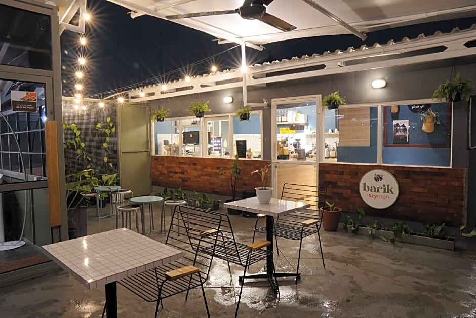 Tuju Abuserin Syariah