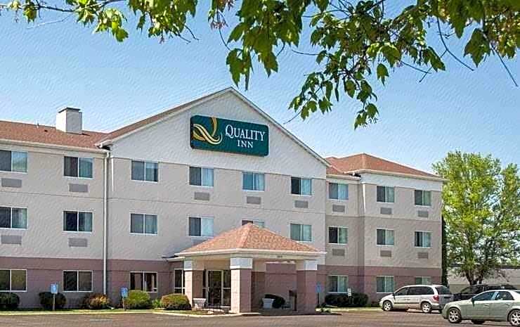 Quality Inn - In the business district