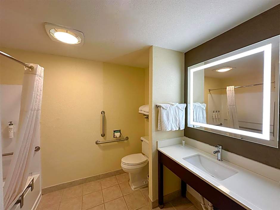Sonesta Essential Hotels Overland Park