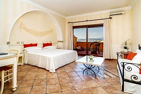 Deluxe Double Room with Sea View