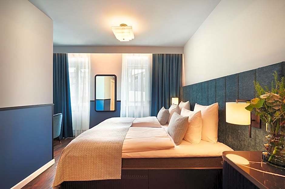 Photo 1 of 4 of Standard Double Room