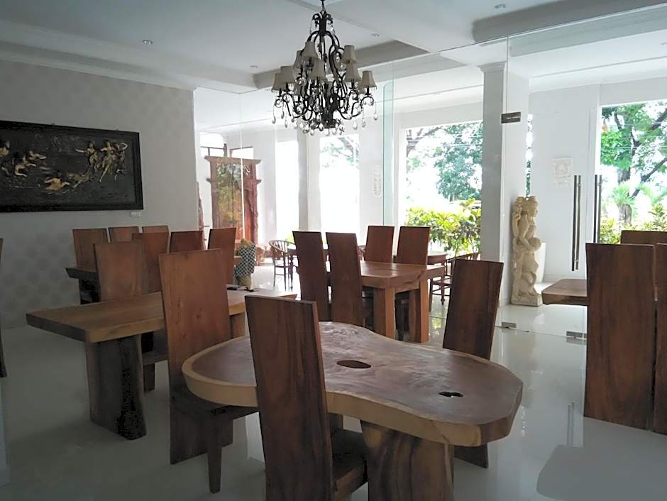Wahyu Dana