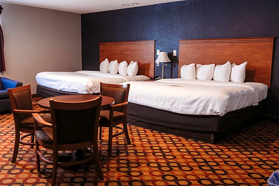 AmericInn by Wyndham Appleton Downtown