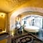 Tafoni Houses Cave Hotel