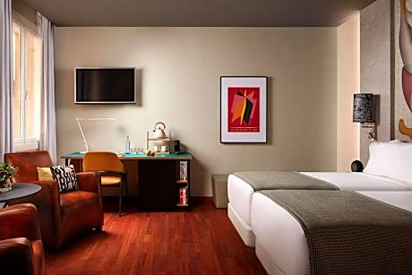 Avani Superior Room (1ad)