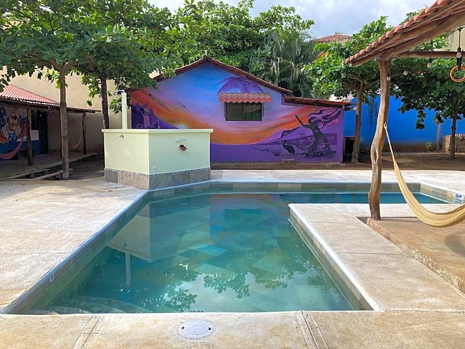 TamaHostel & Glamping
