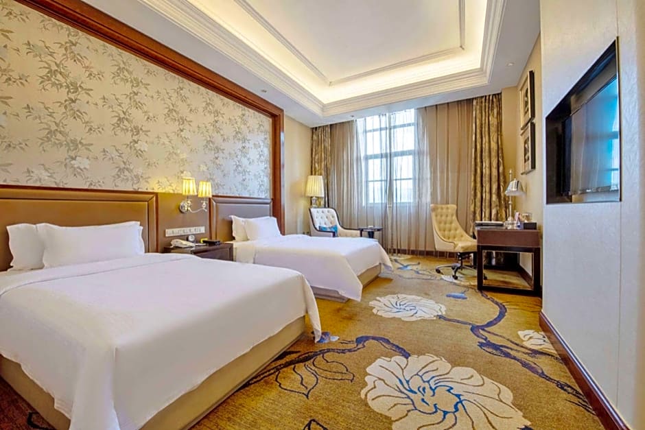 Days Hotel by Wyndham Logan City Huizhou