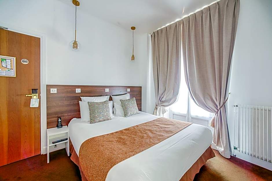 Queens Hotel