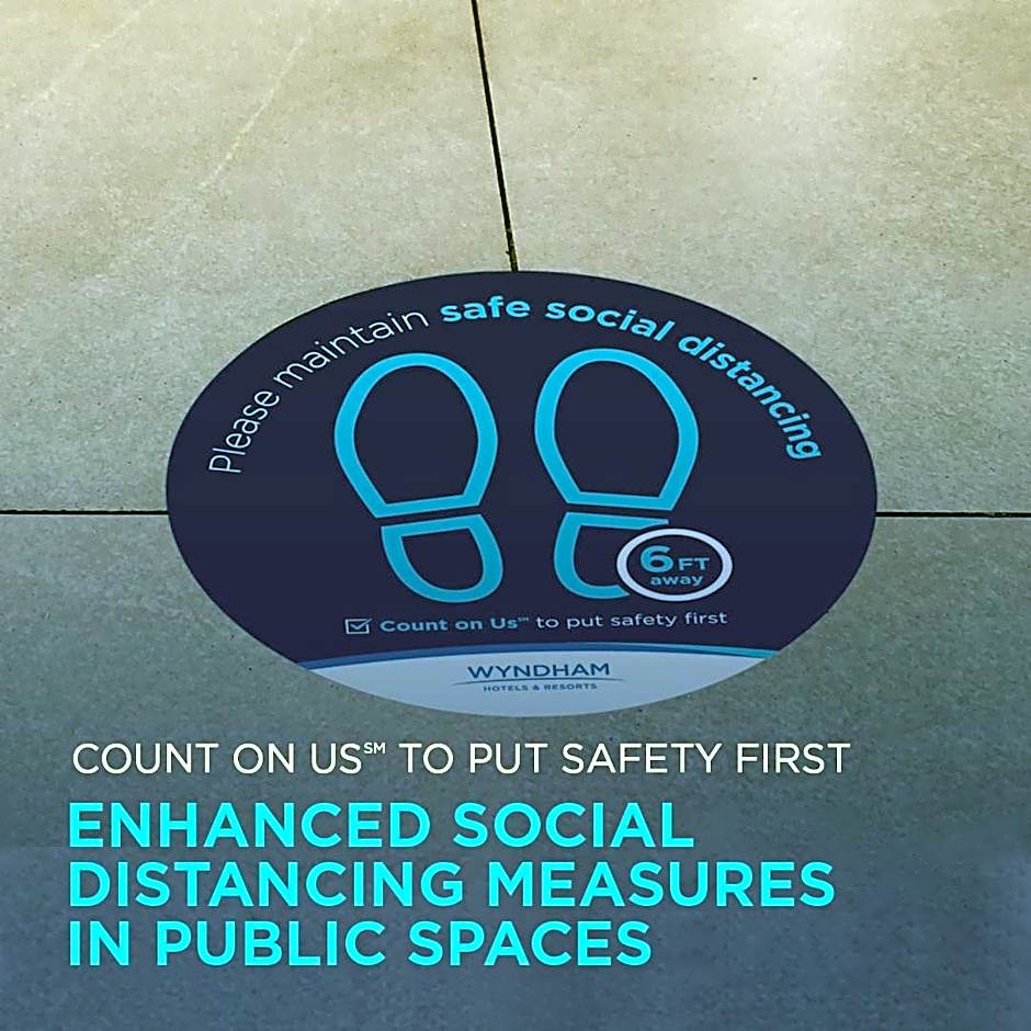 Days Inn by Wyndham Canton