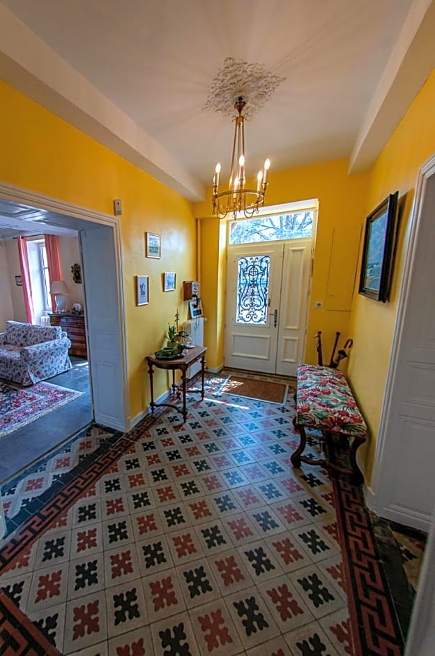 Au Puy Des Vérités