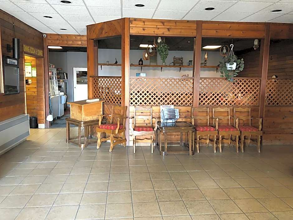 Agassiz Hotel and Restaurant - Under New Management