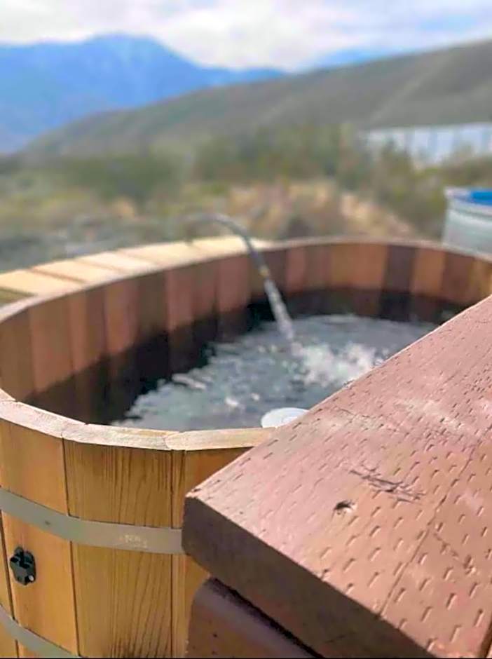 Whitewater Cabin - historic A Frame desert retreat