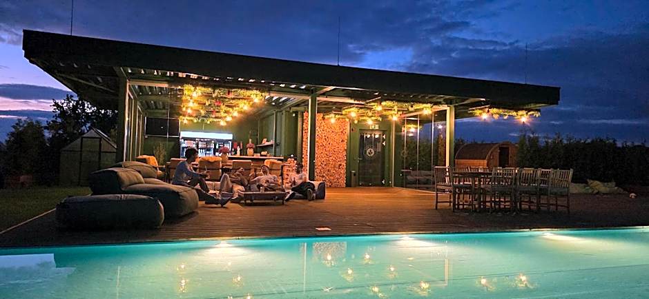 PHIL & MAX Hotels und Apartments Messe