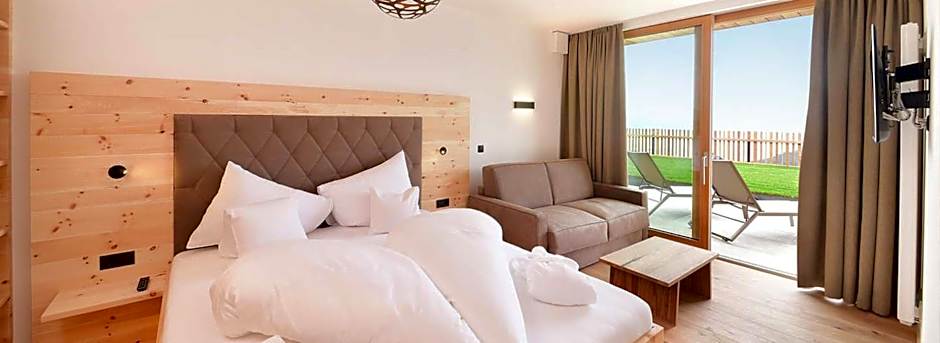 Tratterhof Mountain Sky Hotel