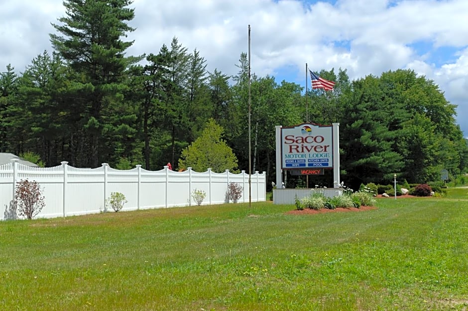 Saco River Motor Lodge & Suites