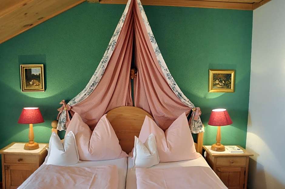 Romantikhotel Almtalhof