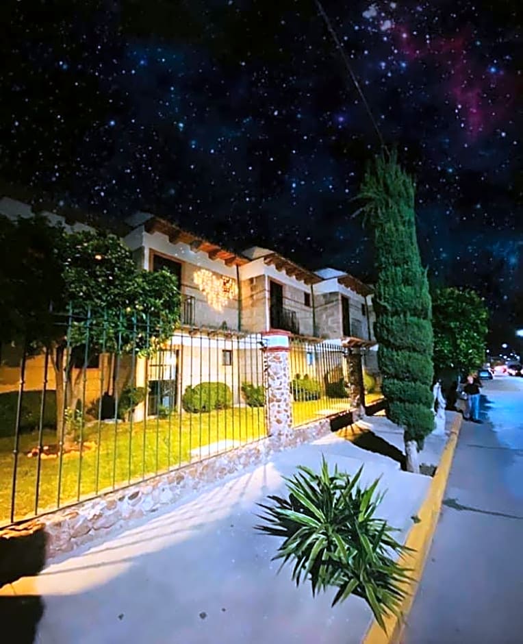 Hotel La Mansión