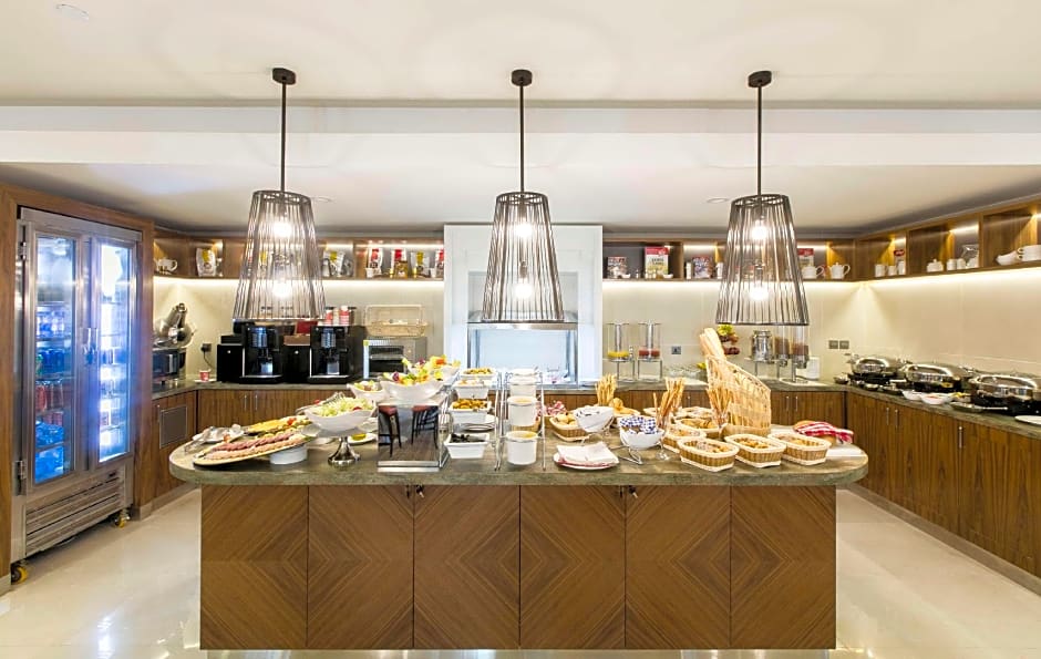 Al Andalus Mall Hotel Jeddah