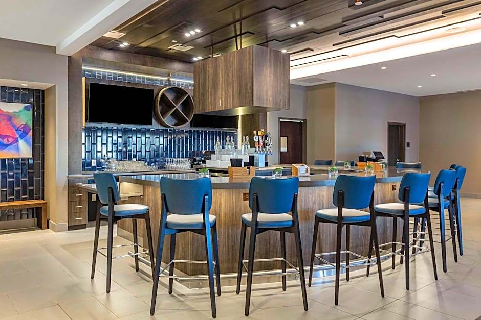 Cambria Hotel Manchester South Windsor