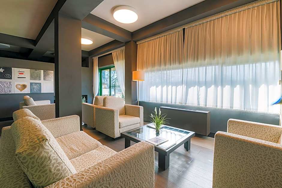 Smart Hotel King