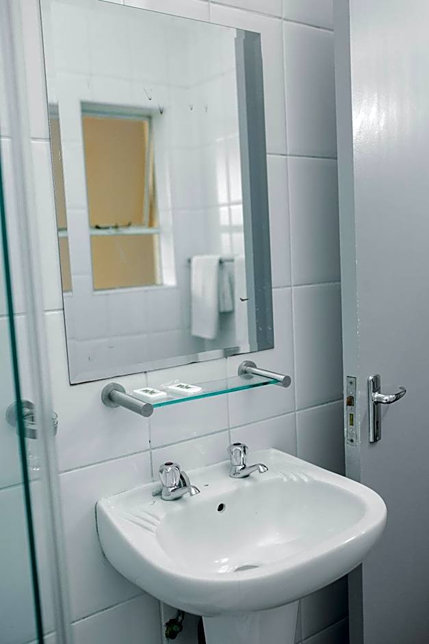 Vetho 2 Apartments OR Tambo Airport