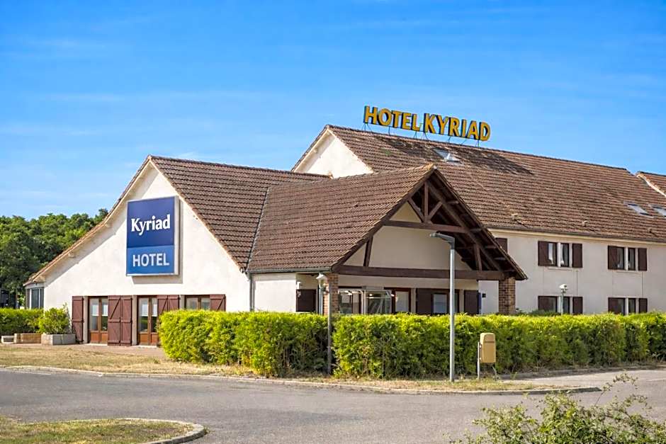 Kyriad Montargis - Amily