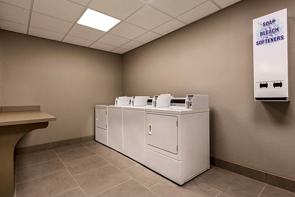 Country Inn & Suites by Radisson, Lubbock Southwest, TX