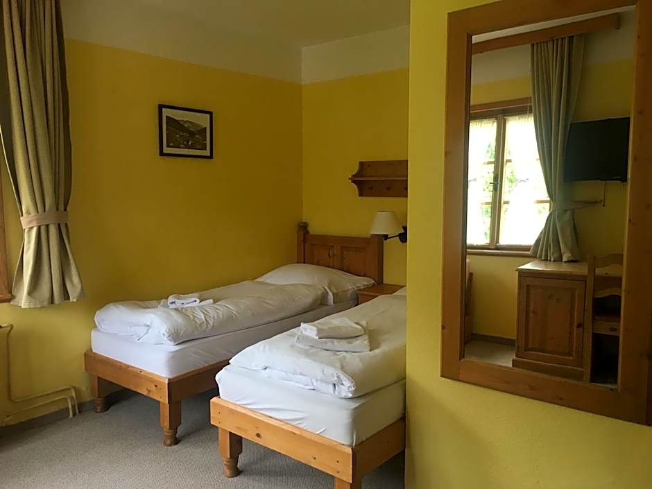 Alpský Hotel