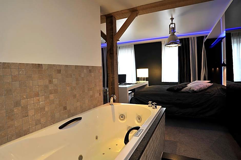 Golden Tulip West Ende