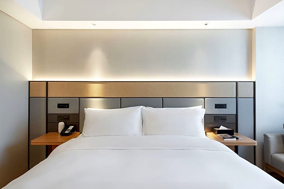 Ji Hotel Guangzhou Zhujiang New City
