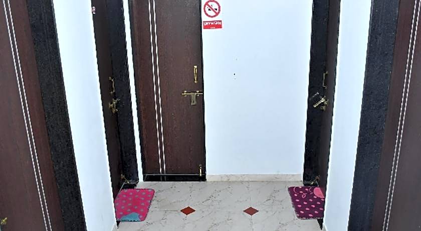 Krishna Guest house