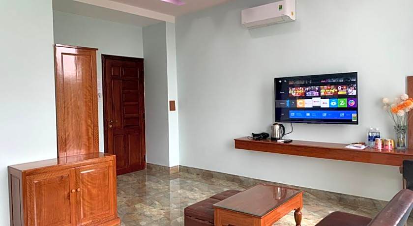 Khách Sạn Nghinh Phong Beach Tuy Hòa