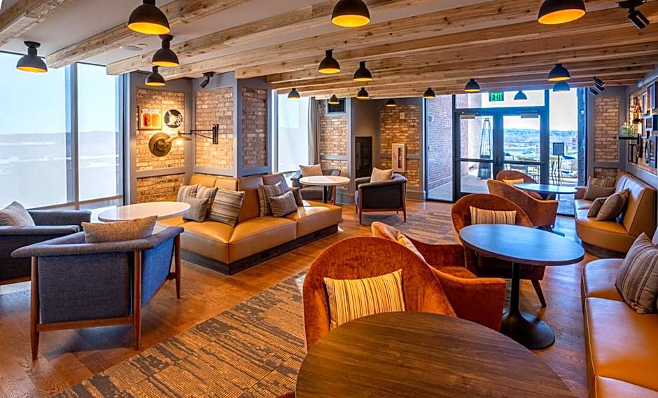 Hotel Indigo - Columbus at Riverfront Place By IHG