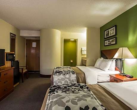 Double with 2 Double Beds - Non-Smoking