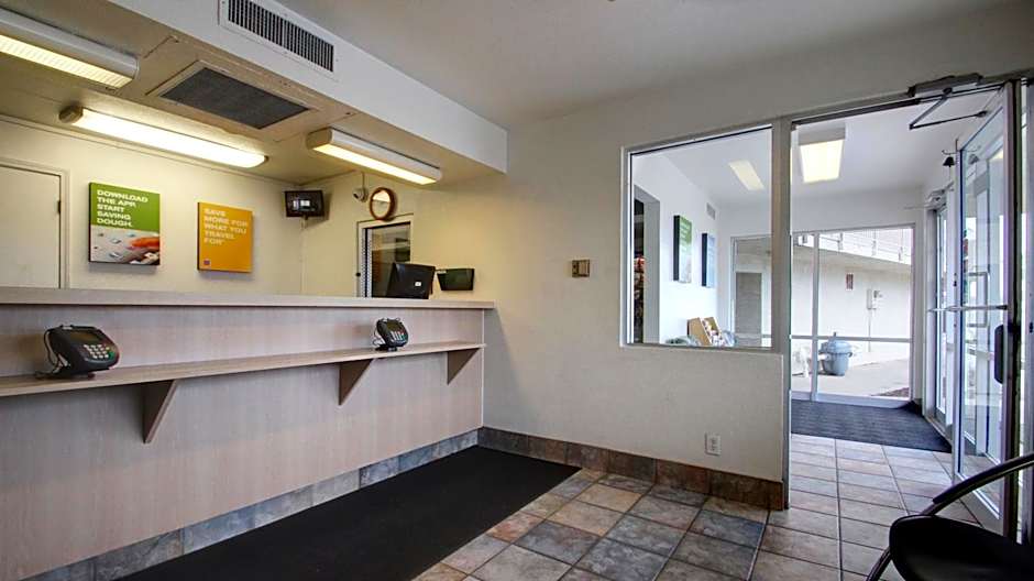 Motel 6-Rock Springs, WY