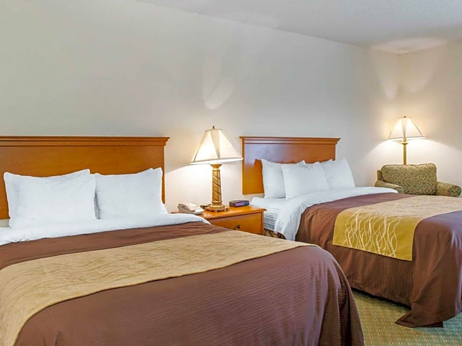 Quality Inn near Amish Country