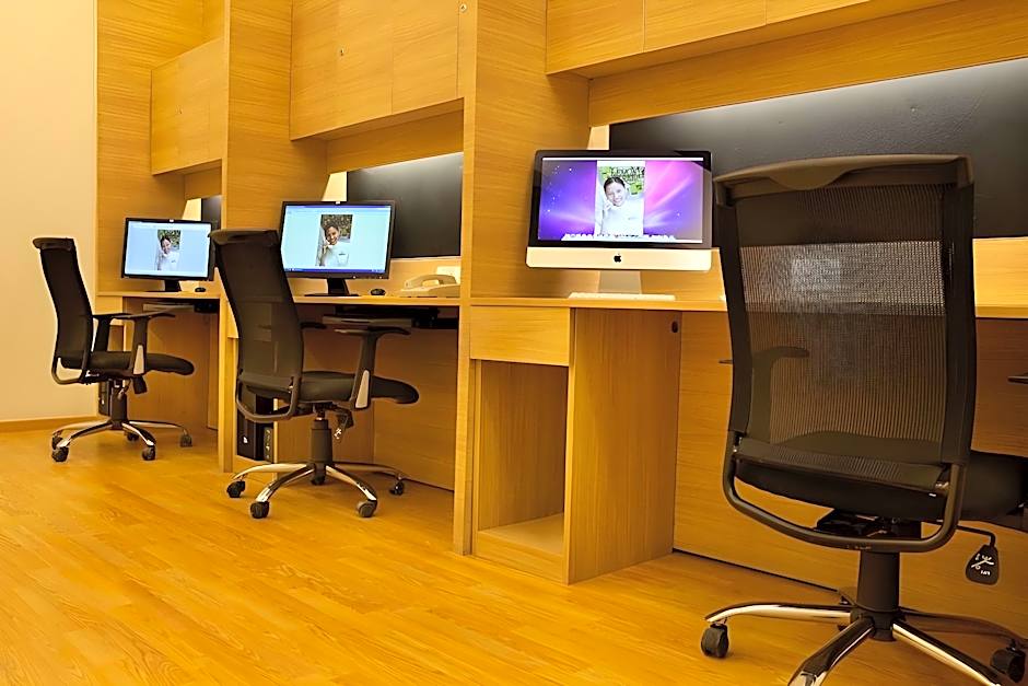 Lemon Tree Premier 1, Gurugram