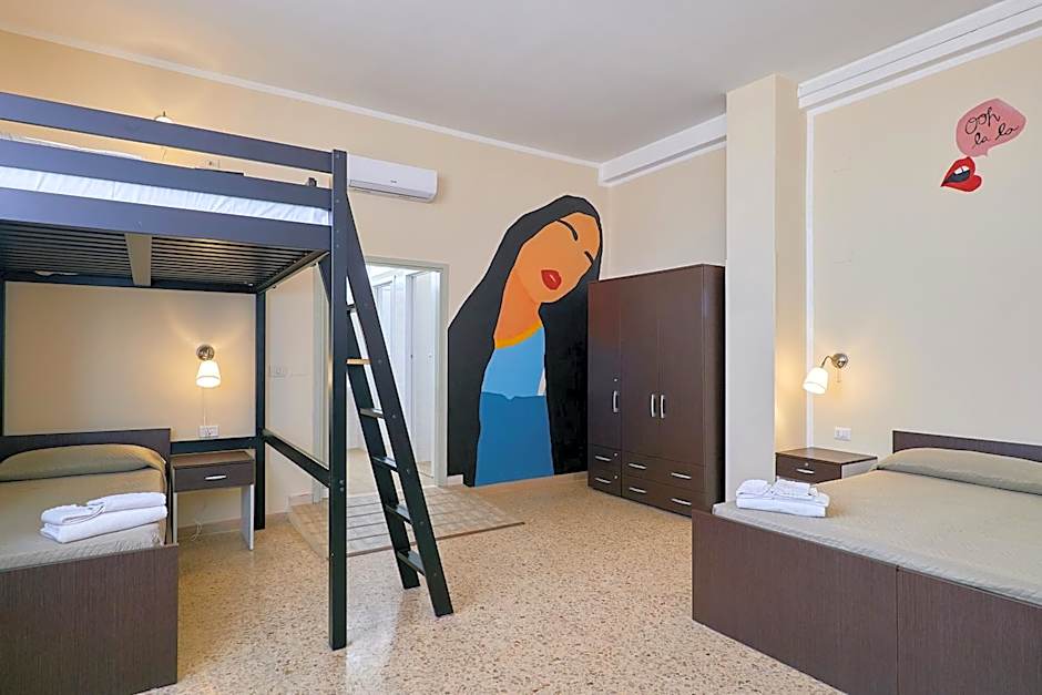 Soleē, Family Holidays & Hostelling