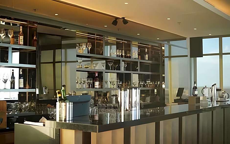 Hotel Platinum Tunjungan Surabaya