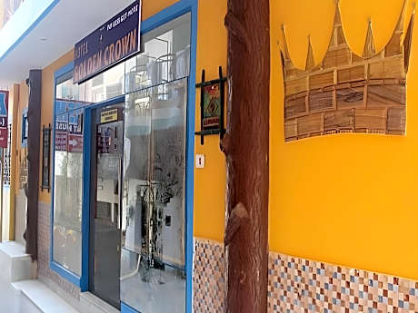 Hotel Golden Crown