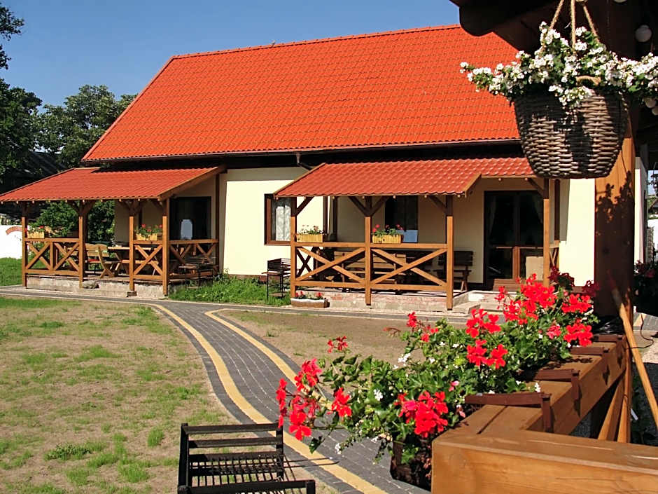 Pokoje i domki Saraceńska Chata