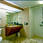 Reno Suites