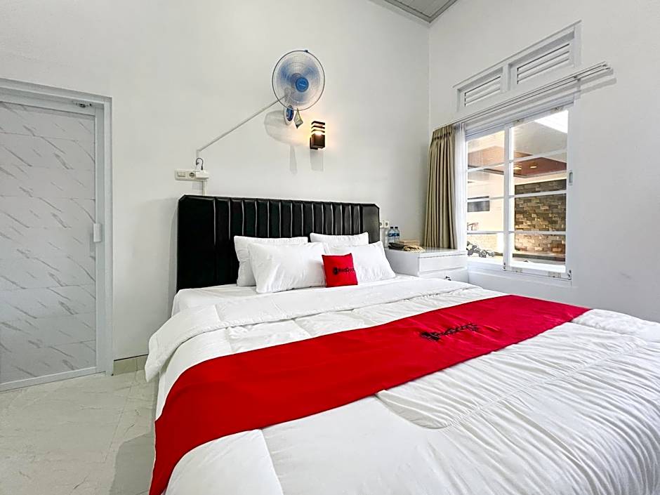 RedDoorz Syariah at Prisma Homestay