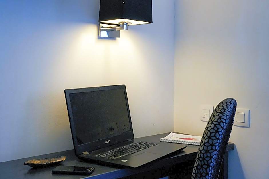 Hôtel Logis Laurent Rodriguez