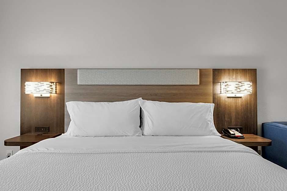 Holiday Inn Express Destin E - Commons Mall Area By IHG