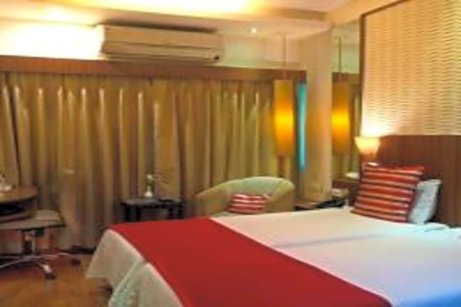 Hotel Surya Royal