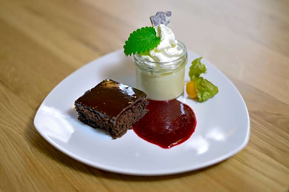 Hotel-Restaurant Bike&Snow Lederer