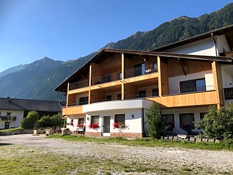 Alpenspitz Appartements - Garni - B&B